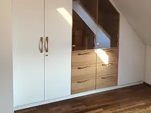 Einbauschrank vom Schreiner in München